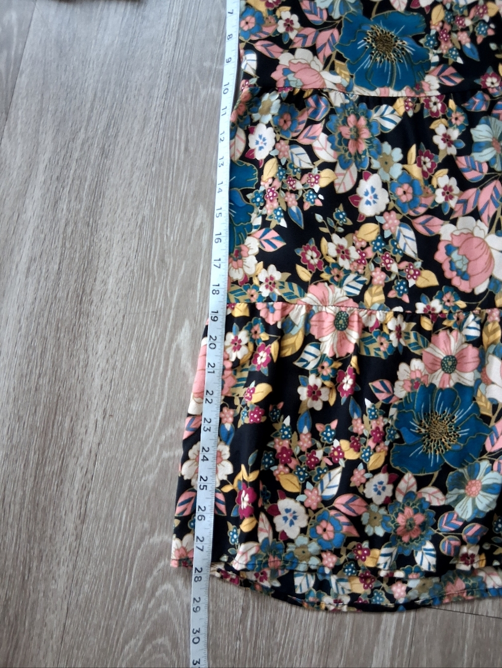 NATURAL LIFE Floral Wide Leg Pants in Black, Teal & Coral - Picture 11 of 14